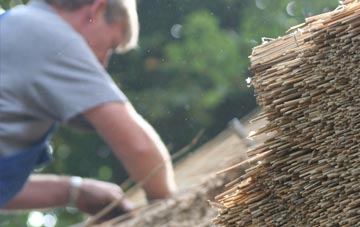 professional Chapel End thatchers